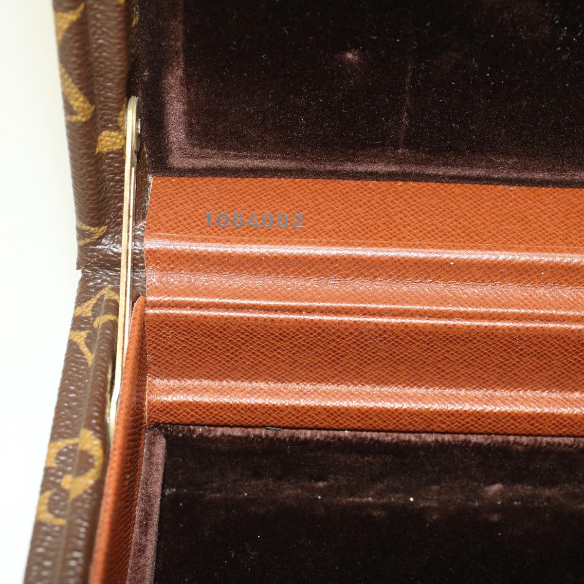 LOUIS VUITTON Monogram Boite Bijou Trunk M47120 LV Auth 49667SV