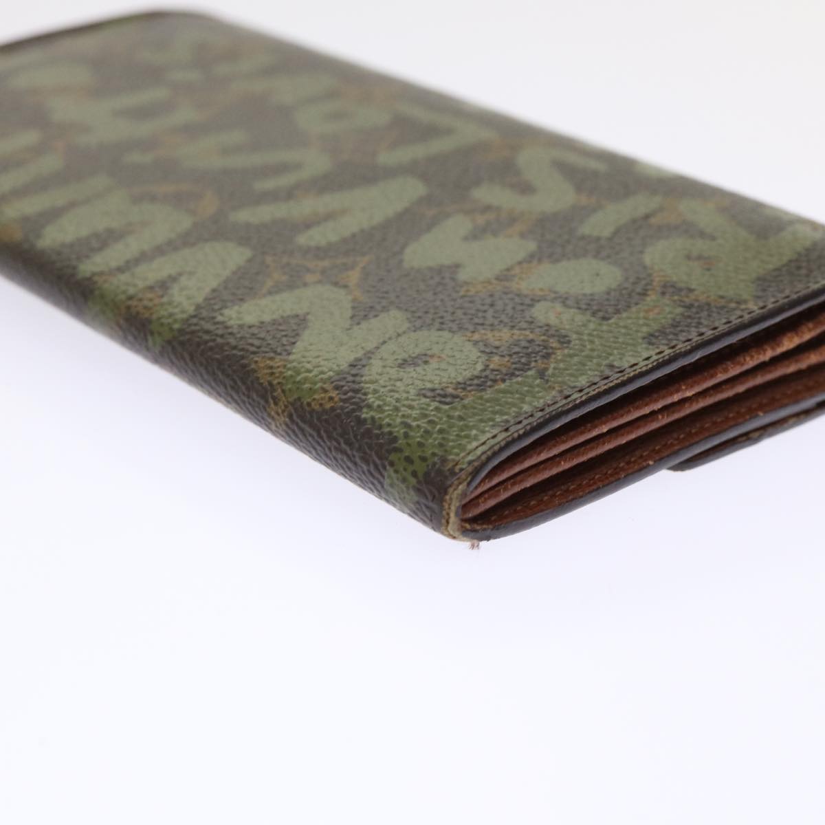 LOUIS VUITTON Graffiti Porte Monnaie Credit Long Wallet Khaki M92188 Auth 50243