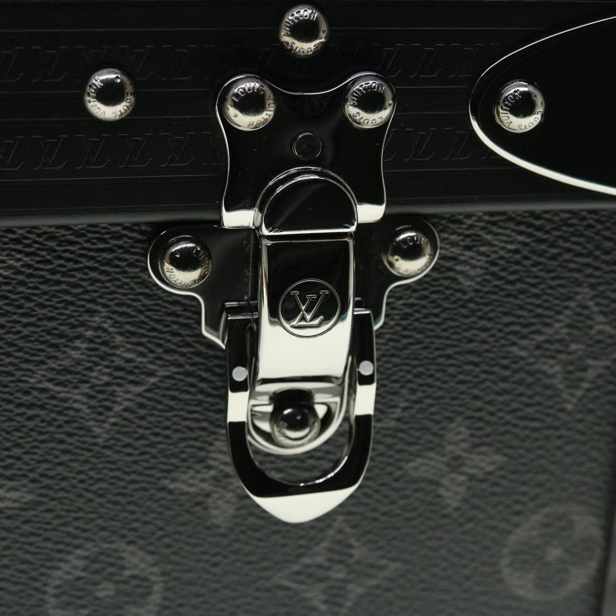 LOUIS VUITTON Monogram Eclipse Alzer 70 Trunk M20014 LV Auth 50883SM
