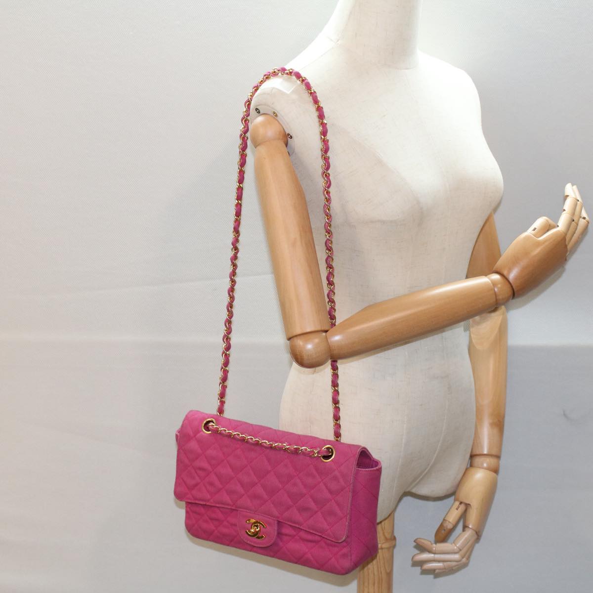 CHANEL Matelasse 25 Chain Flap Shoulder Bag Canvas Pink CC Auth 51276A