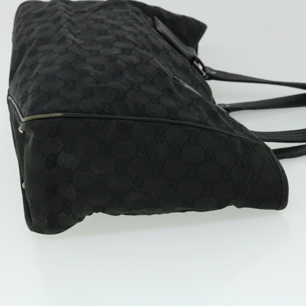 GUCCI GG Canvas Hand Bag Black 113017 Auth 52250