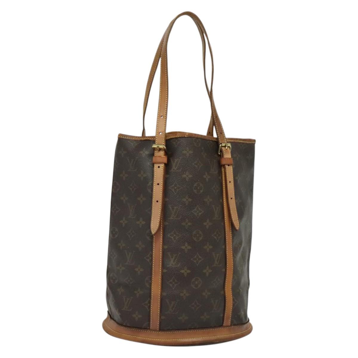 LOUIS VUITTON Monogram Bucket GM Shoulder Bag M42236 LV Auth 52335