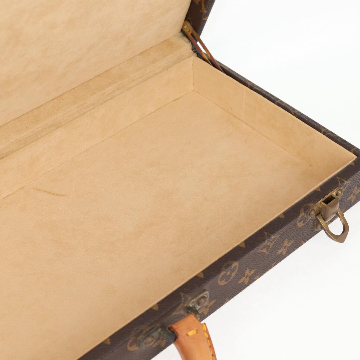 LOUIS VUITTON Monogram Mahjong Case LV Auth 52527V