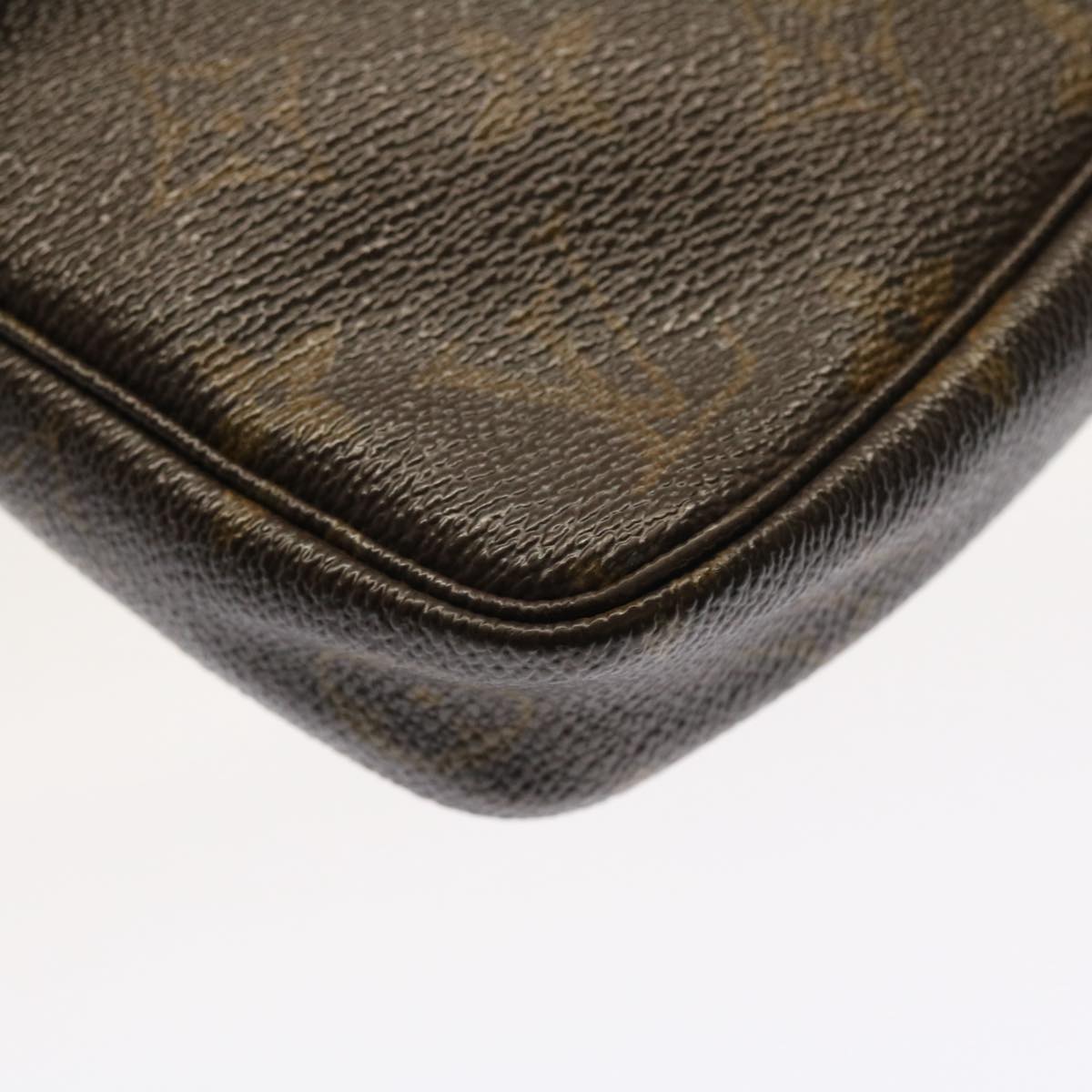 LOUIS VUITTON Monogram Pochette Accessoires Pouch M51980 LV Auth 52603