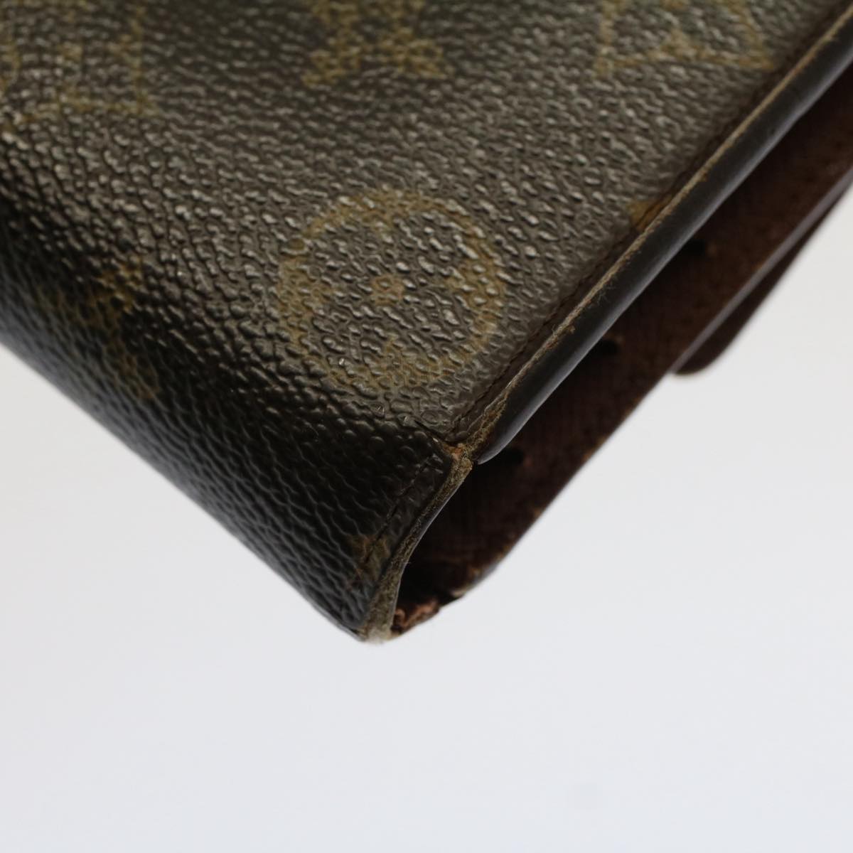 LOUIS VUITTON Monogram Porte Tresol International Wallet M61215 LV Auth 52623