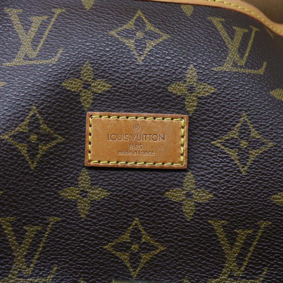 LOUIS VUITTON Monogram Saumur 30 Shoulder Bag M42256 LV Auth 52649