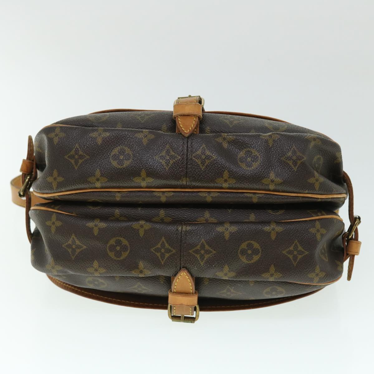 LOUIS VUITTON Monogram Saumur 30 Shoulder Bag M42256 LV Auth 52650