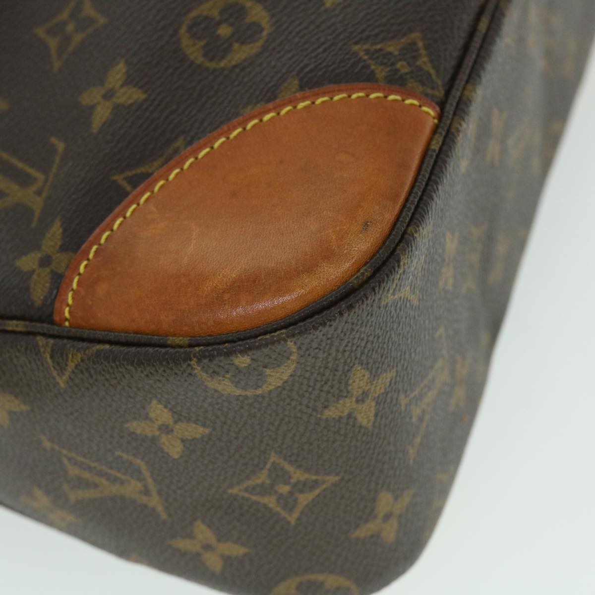 LOUIS VUITTON Monogram Boulogne 30 Shoulder Bag M51265 LV Auth 52814