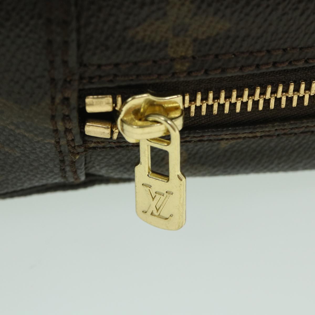 LOUIS VUITTON Monogram Trousse Toilette 23 Clutch Bag M47524 LV Auth 52919