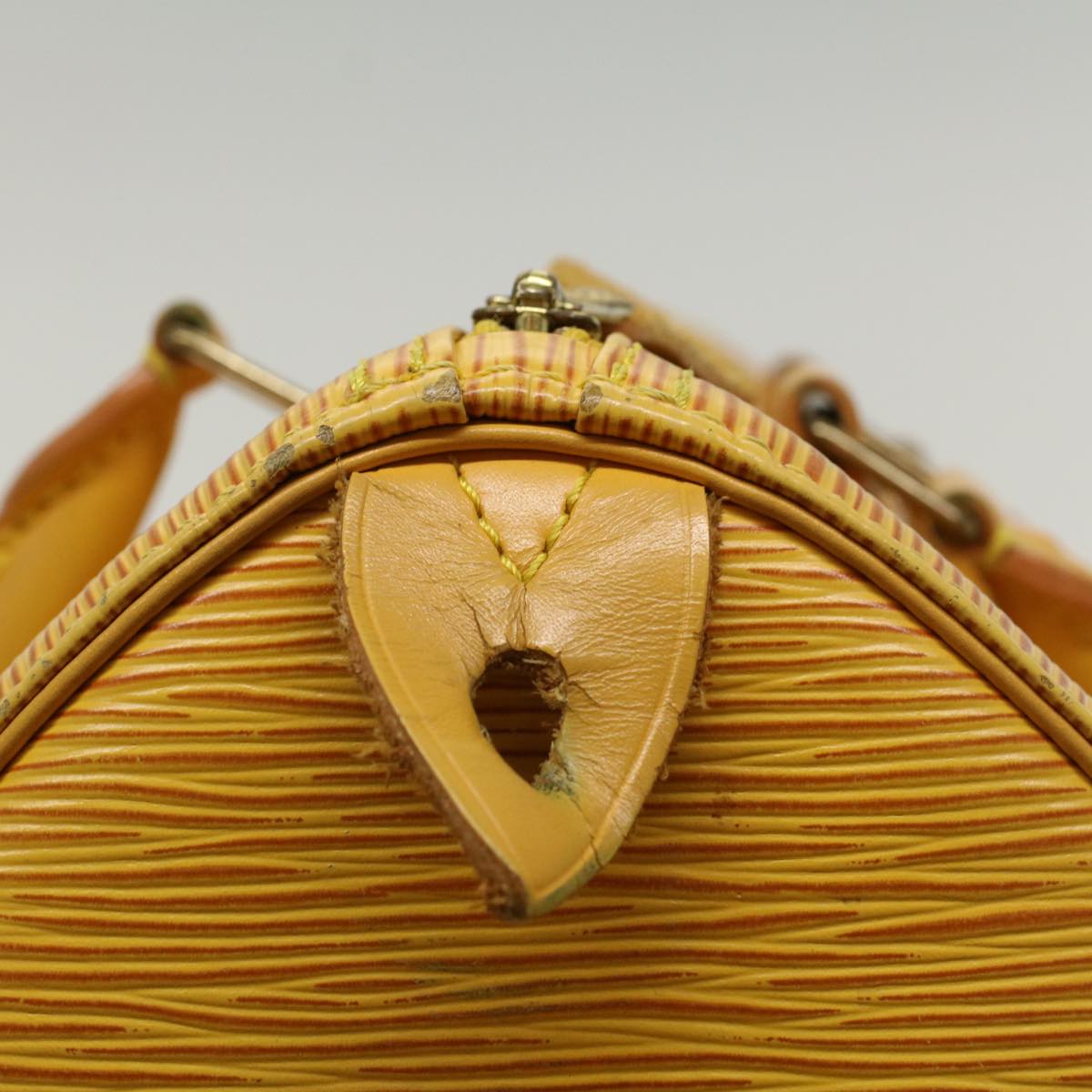 LOUIS VUITTON Epi Speedy 25 Hand Bag Tassili Yellow M43019 LV Auth 53227