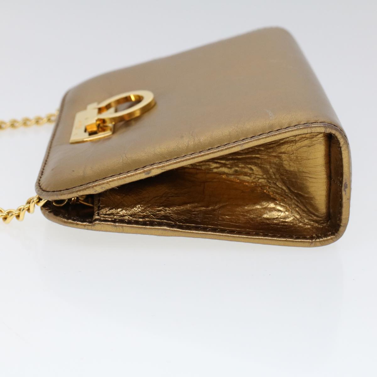 Salvatore Ferragamo Gancini Chain Shoulder Bag Leather Gold Auth 53278