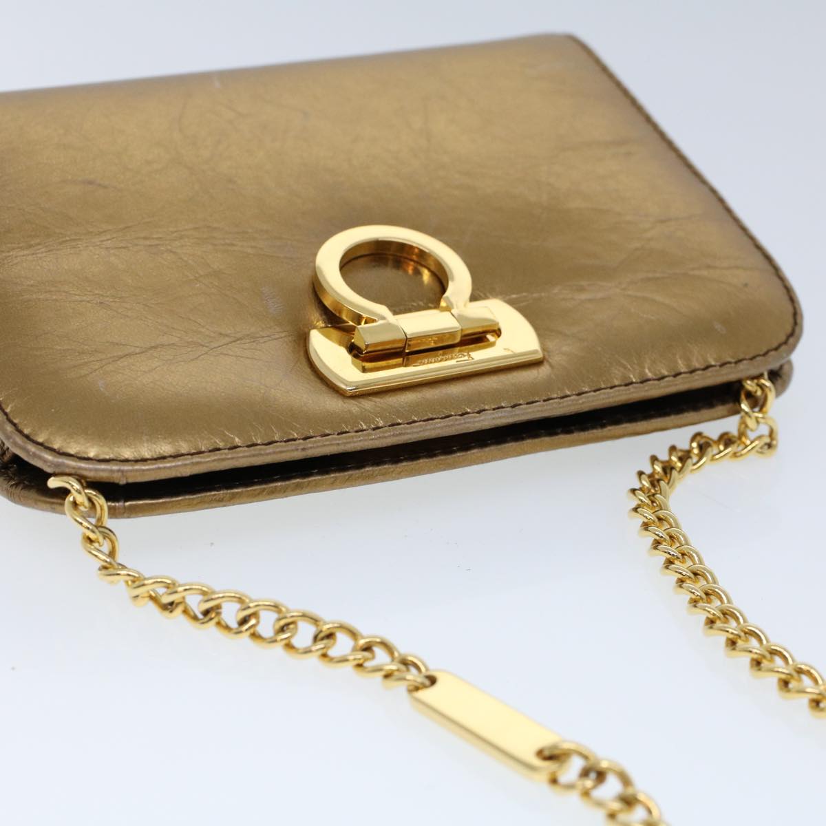 Salvatore Ferragamo Gancini Chain Shoulder Bag Leather Gold Auth 53278