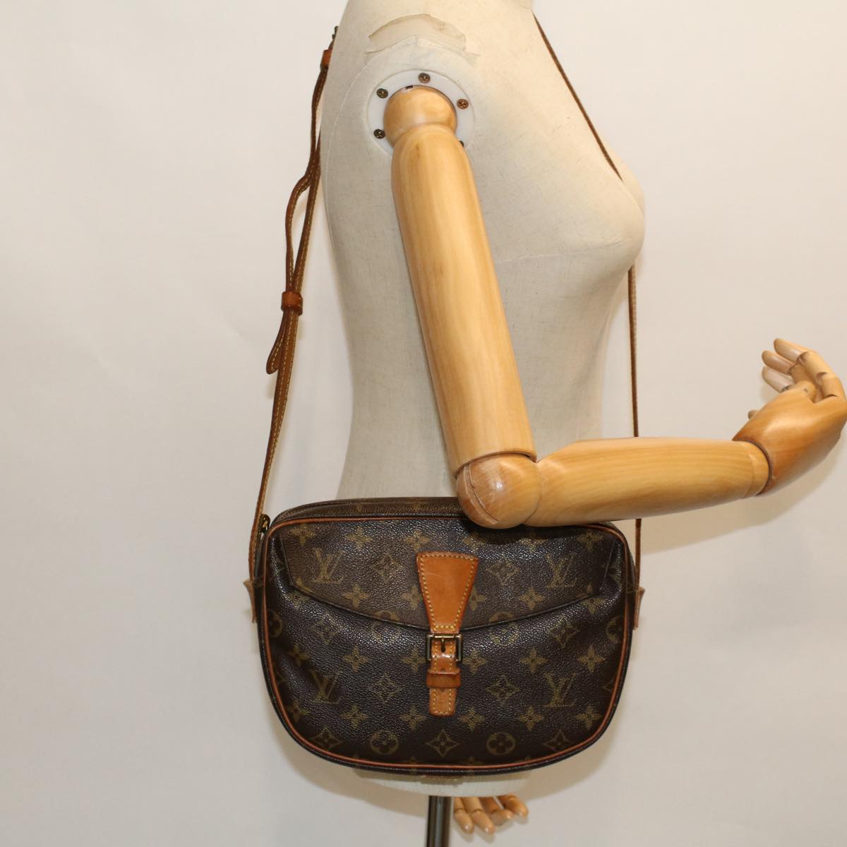 LOUIS VUITTON Monogram Jeune Fille MM Shoulder Bag M51226 LV Auth 53495