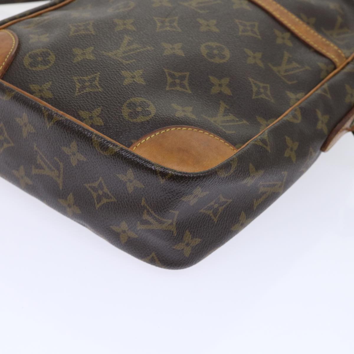 LOUIS VUITTON Monogram Danube GM Shoulder Bag M45262 LV Auth 53532