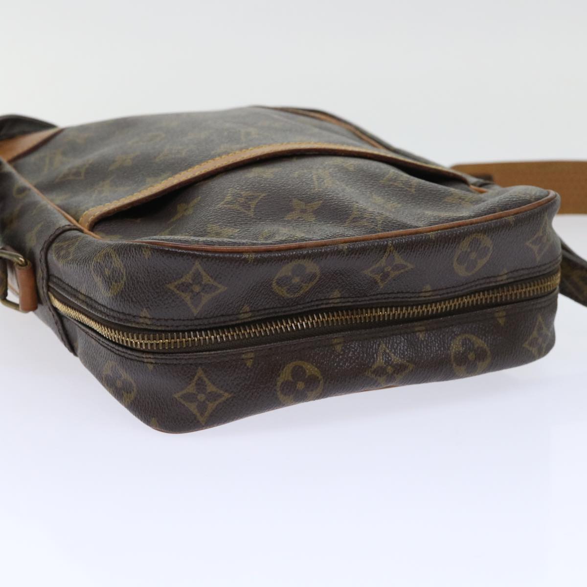 LOUIS VUITTON Monogram Danube GM Shoulder Bag M45262 LV Auth 53532