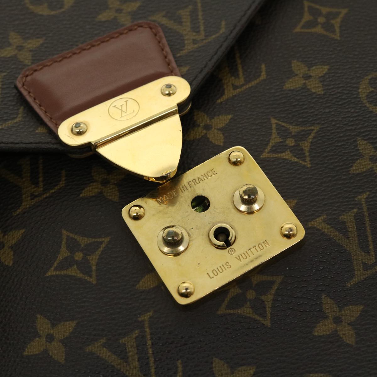 LOUIS VUITTON Monogram Porte Documents Bandouliere Bag 2way M53338 LV Auth 53575