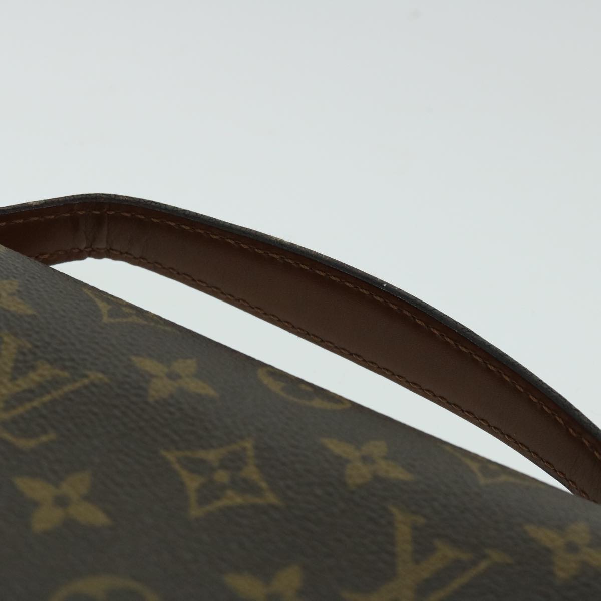 LOUIS VUITTON Monogram Porte Documents Bandouliere Bag 2way M53338 LV Auth 53575