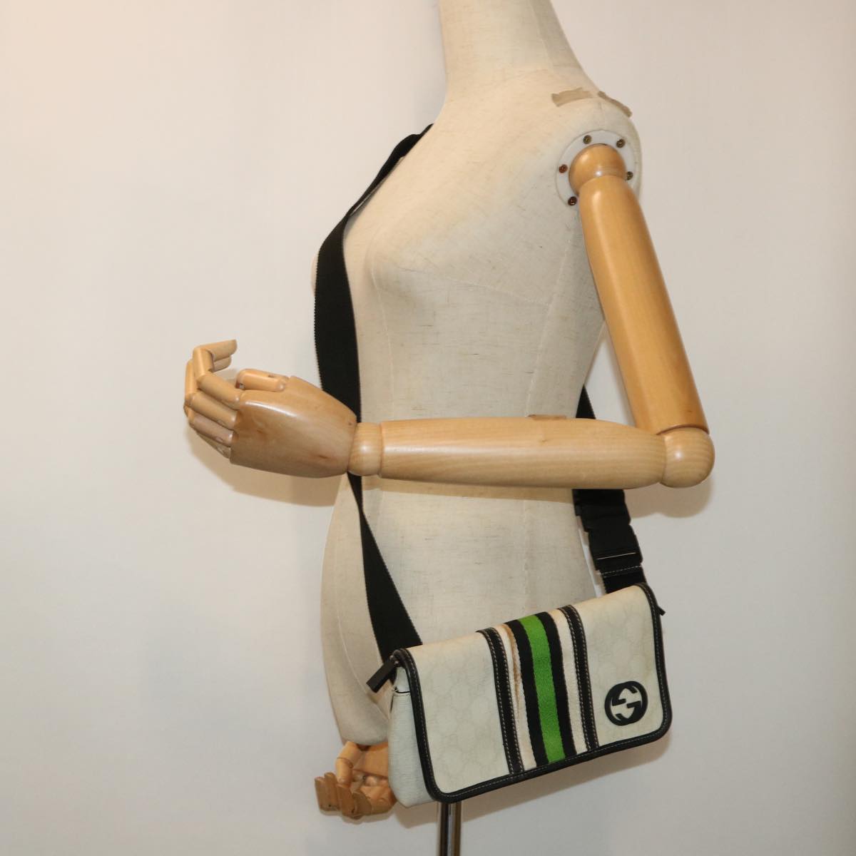 GUCCI GG Supreme Sherry Line Shoulder Bag White Green black 181064 Auth 53644