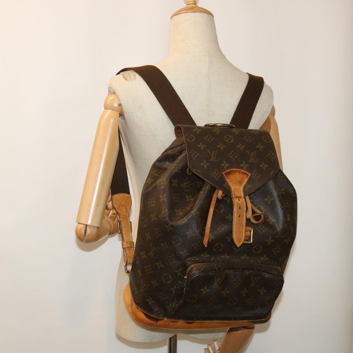 LOUIS VUITTON Monogram Montsouris GM Backpack M51135 LV Auth 53925