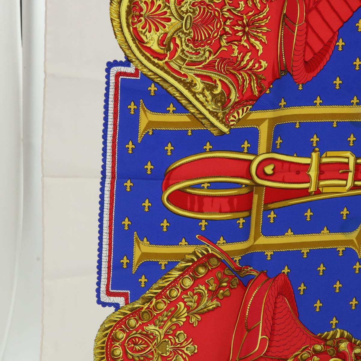 HERMES Carre 90 SELLES A HOUSSE Scarf Silk White Red blue Auth 54052