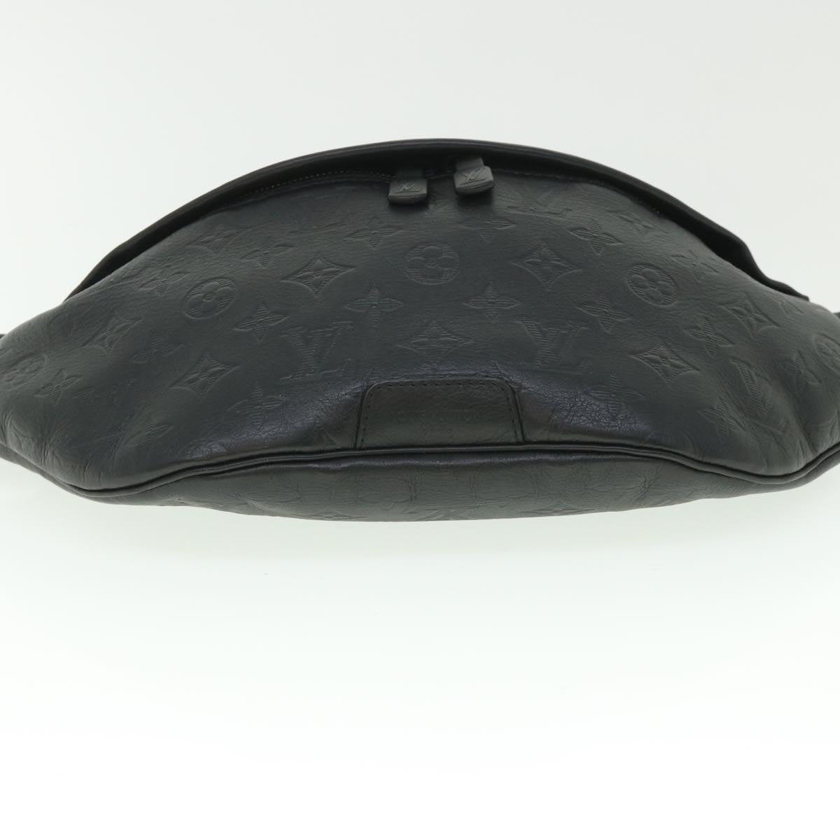 LOUIS VUITTON Monogram Shadow Discovery Bum Bag PM Body Bag M46036 Auth 54173A