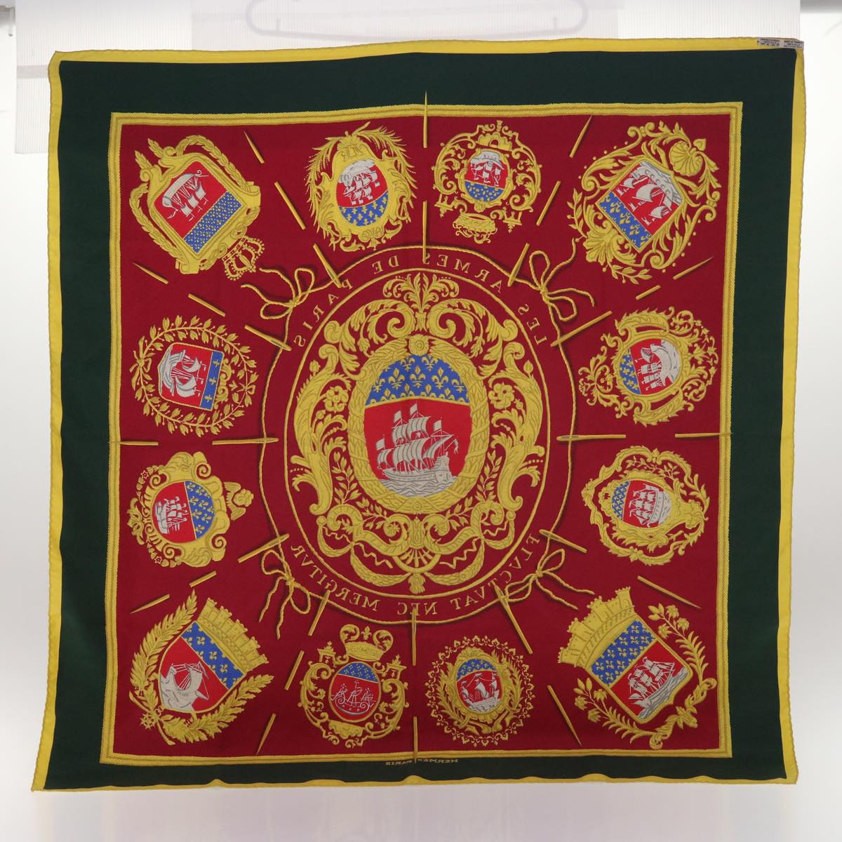 HERMES Carre 90 Les Armes de Paris Scarf Silk Red Green yellow Auth 54440