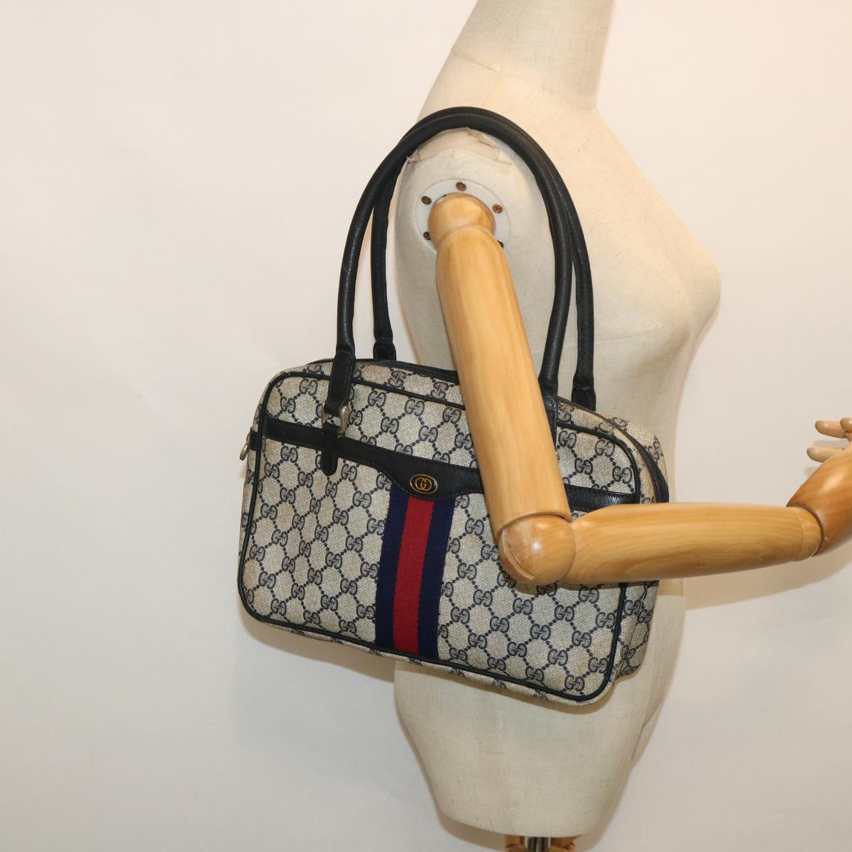 GUCCI GG Canvas Sherry Line Hand Bag PVC Leather Navy Red Auth 54884