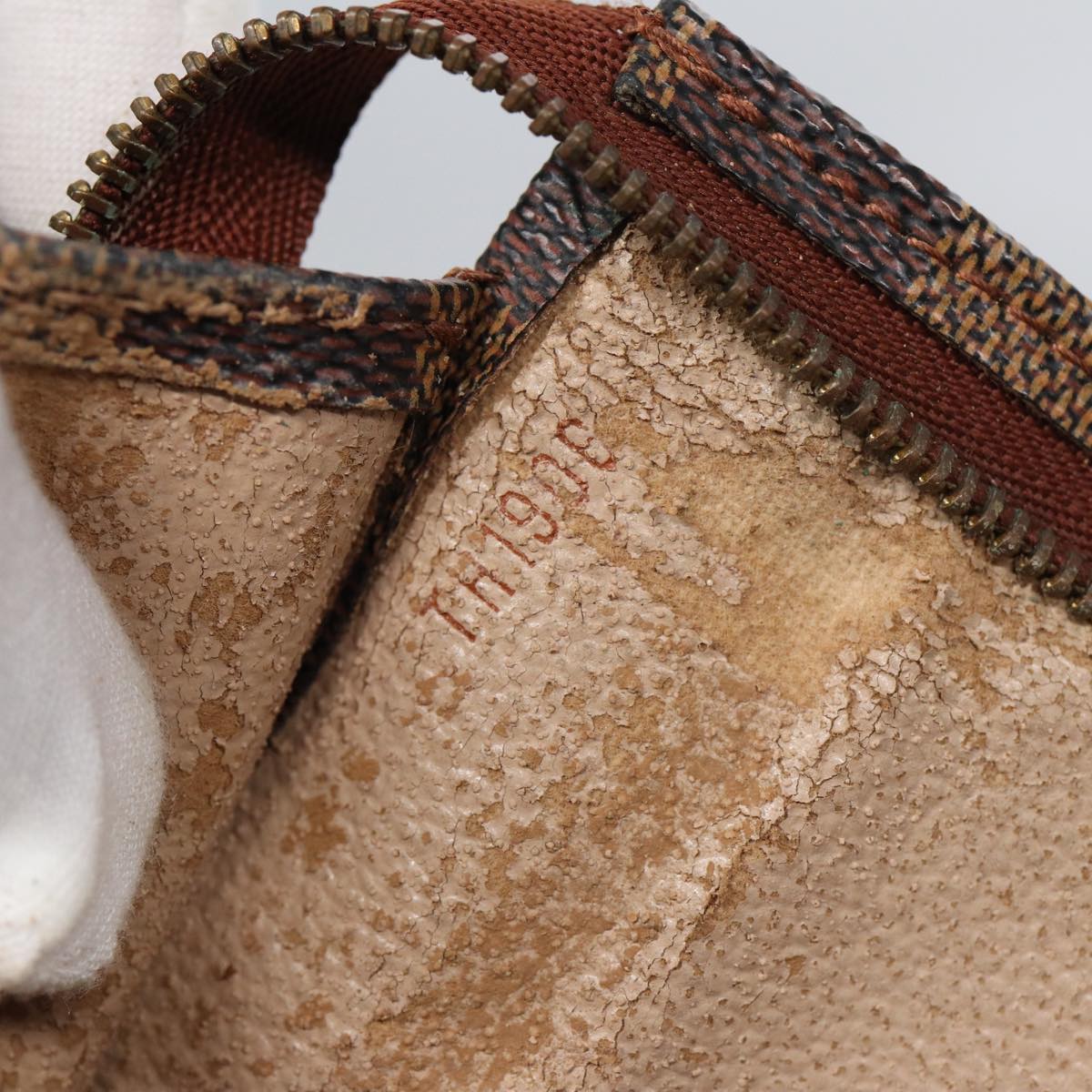 LOUIS VUITTON Damier Ebene Poche Toilette 26 Pouch N47543 LV Auth 55311