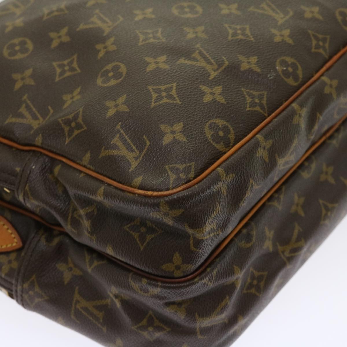 LOUIS VUITTON Monogram Reporter GM Shoulder Bag M45252 LV Auth 55480