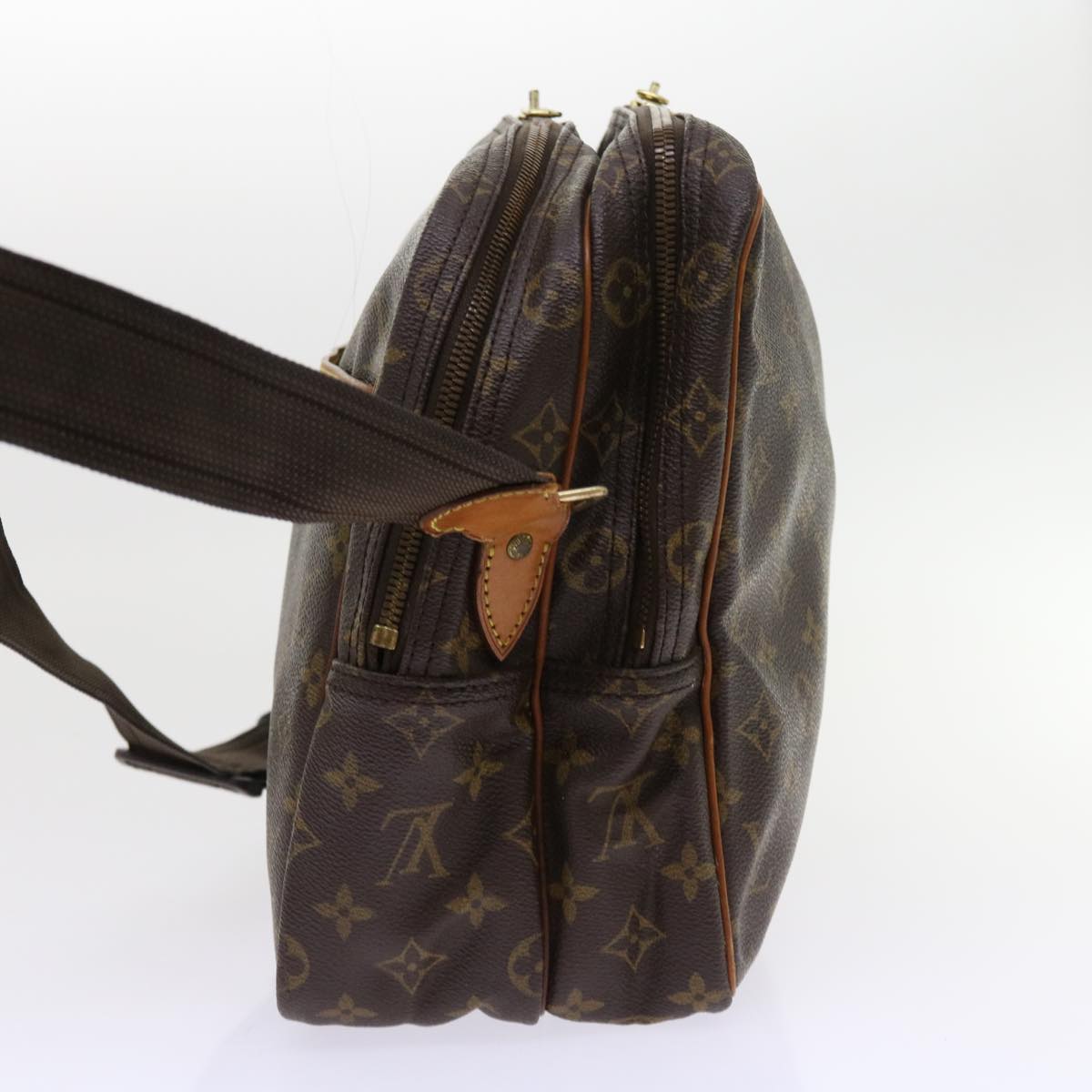 LOUIS VUITTON Monogram Reporter GM Shoulder Bag M45252 LV Auth 55480