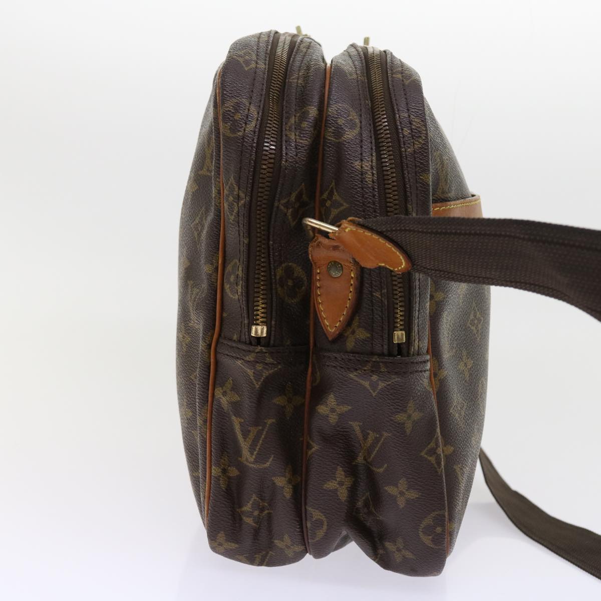 LOUIS VUITTON Monogram Reporter GM Shoulder Bag M45252 LV Auth 55480