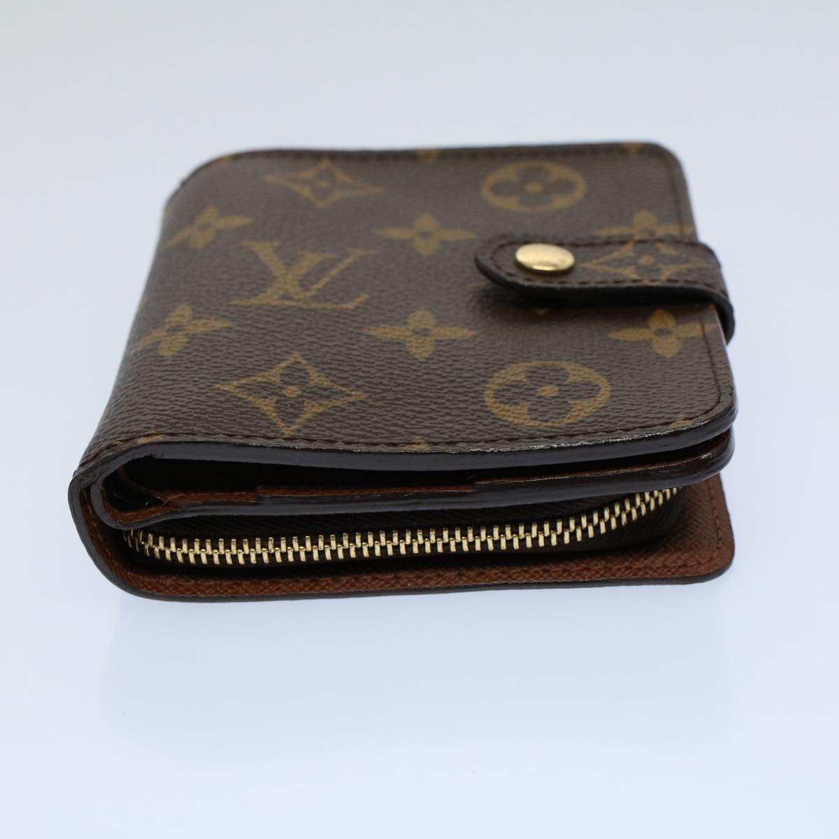 LOUIS VUITTON Monogram Compact Zip Wallet M61667 LV Auth 55620A