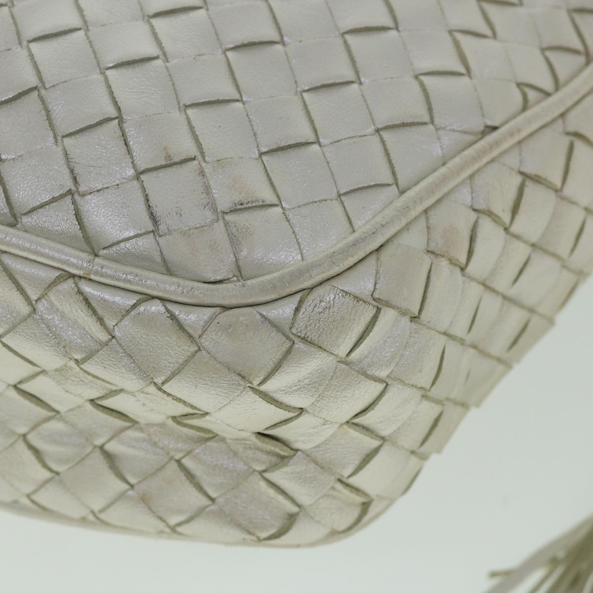 BOTTEGA VENETA INTRECCIATO Hand Bag Leather White Pearl Auth 55736