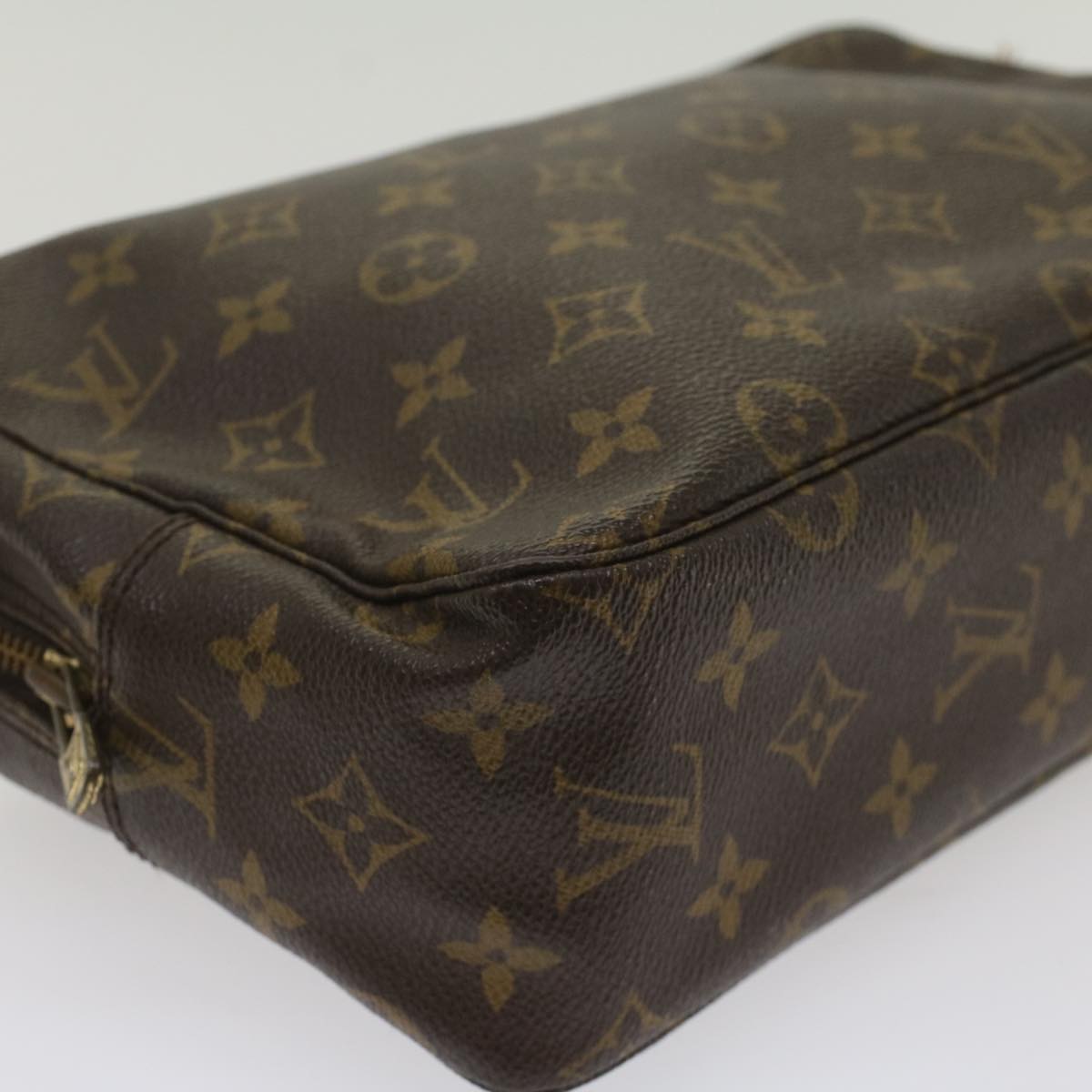 LOUIS VUITTON Monogram Trousse Toilette 28 Clutch Bag M47522 LV Auth 55785