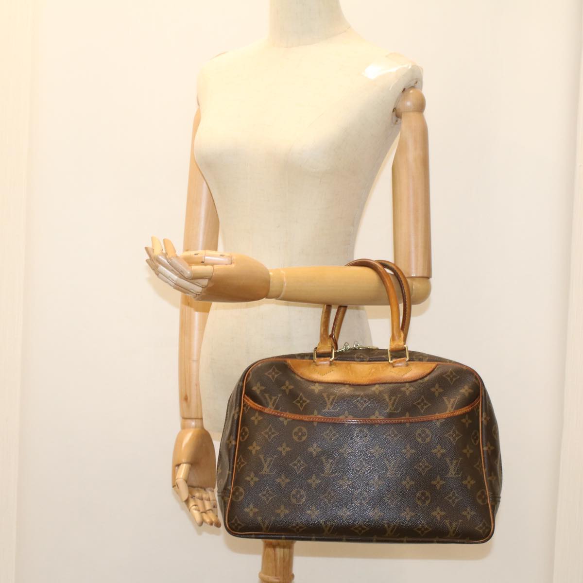 LOUIS VUITTON Monogram Deauville Hand Bag M47270 LV Auth 55961