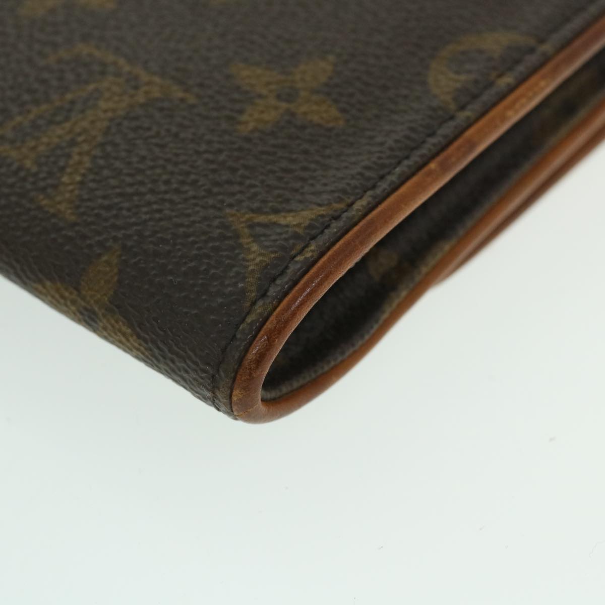 LOUIS VUITTON Monogram Pochette Twin GM Shoulder Bag M51852 LV Auth 56096