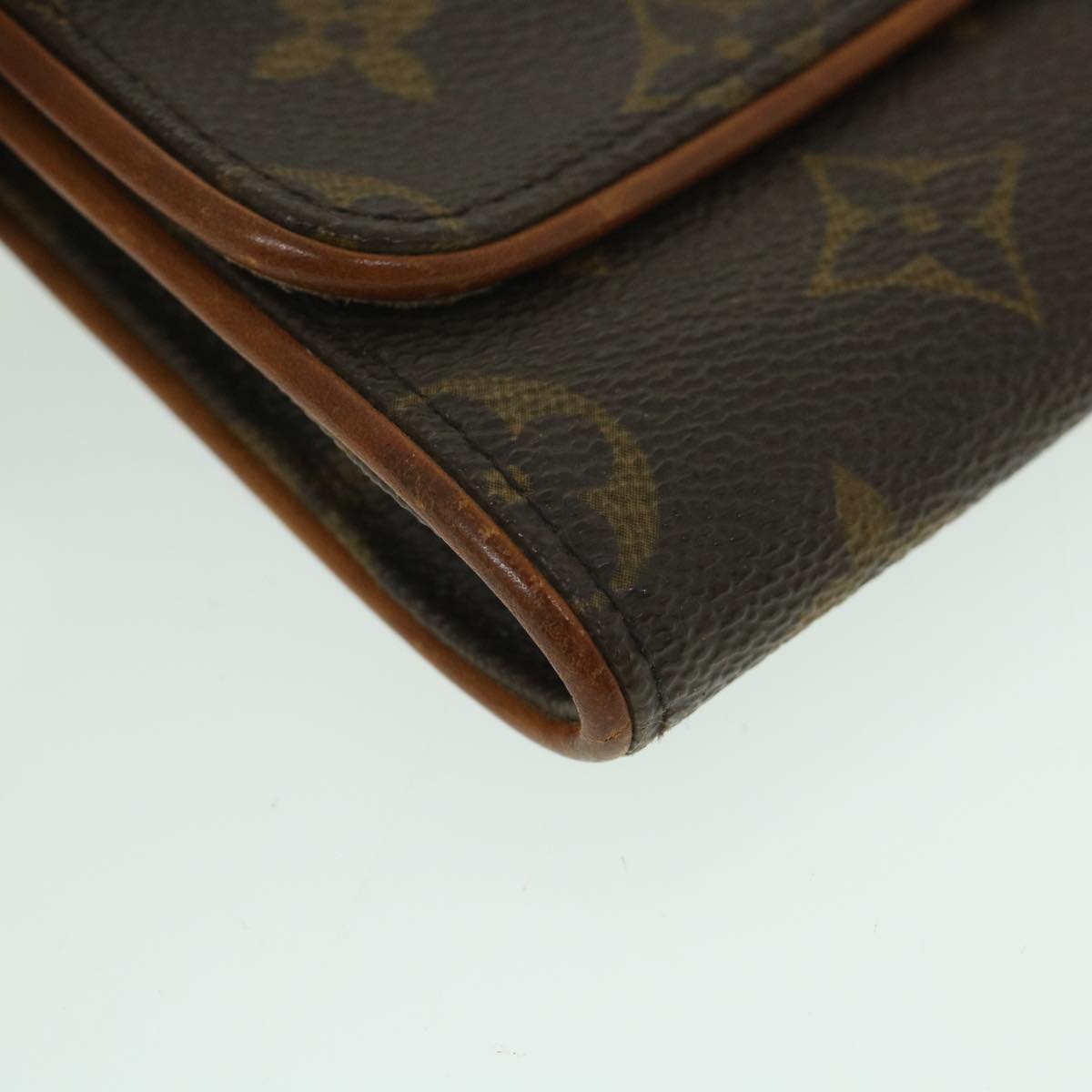 LOUIS VUITTON Monogram Pochette Twin GM Shoulder Bag M51852 LV Auth 56096