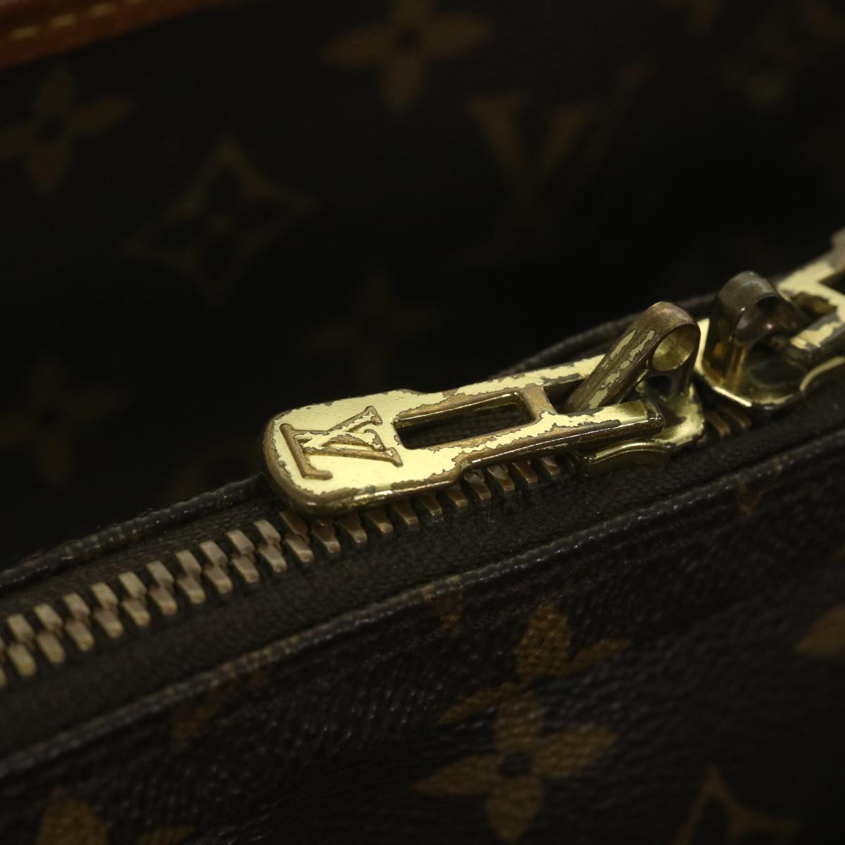 LOUIS VUITTON Monogram Rivoli Hand Bag M53380 LV Auth 56130