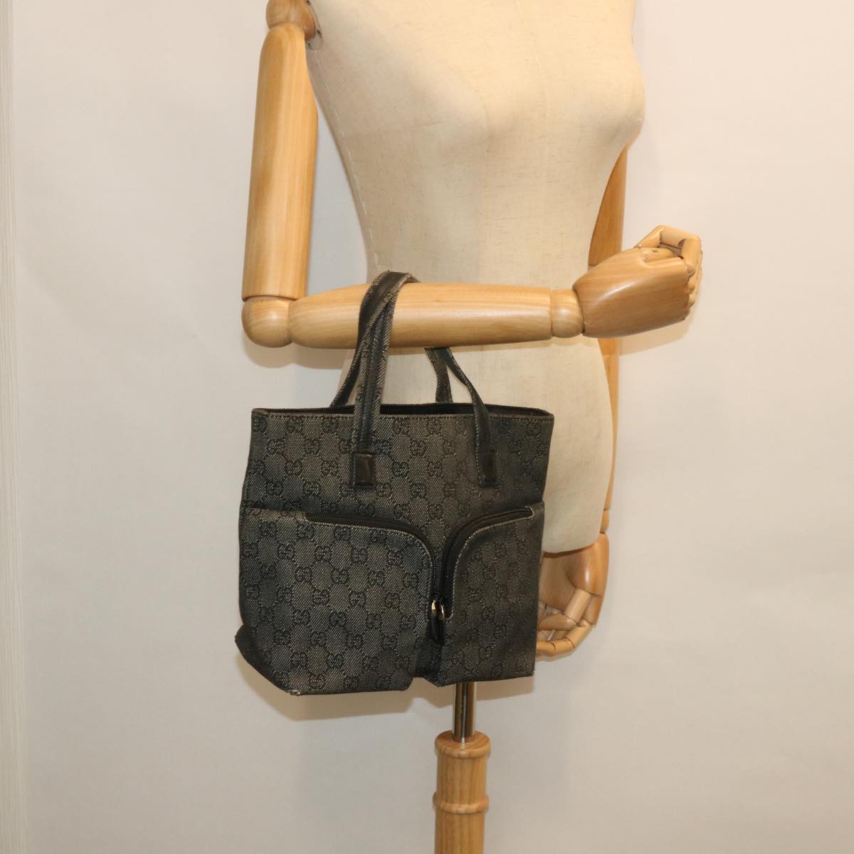 GUCCI GG Canvas Hand Bag Gray 105650 Auth 56318