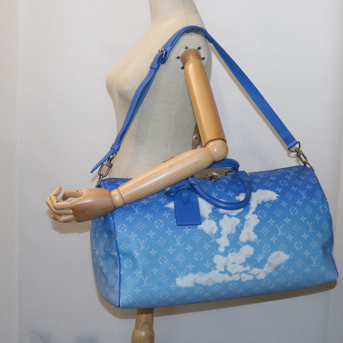 LOUIS VUITTON Monogram Clouds Keepall Bandouliere 50 Bag M45428 LV Auth 56645A