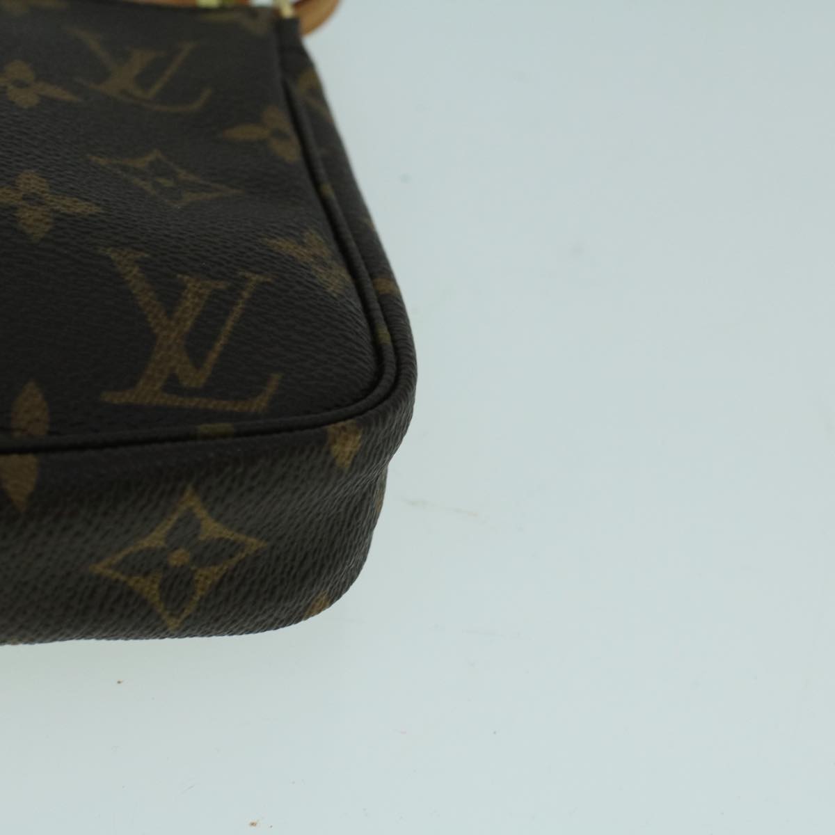 LOUIS VUITTON Monogram Pochette Accessoires Pouch M51980 LV Auth 57447