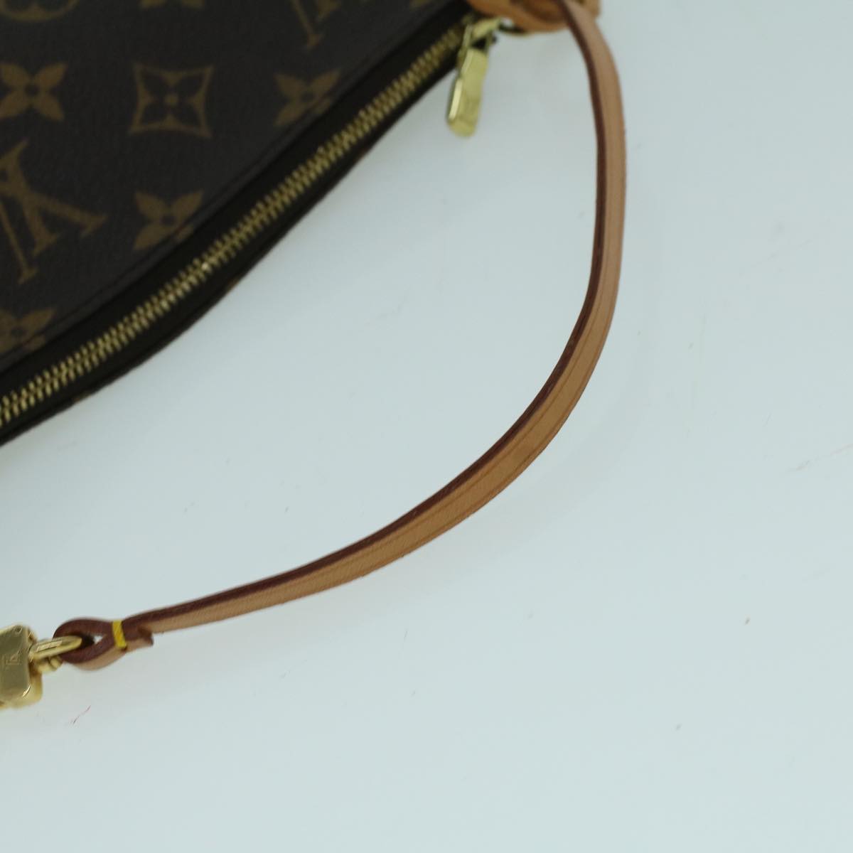 LOUIS VUITTON Monogram Pochette Accessoires Pouch M51980 LV Auth 57447