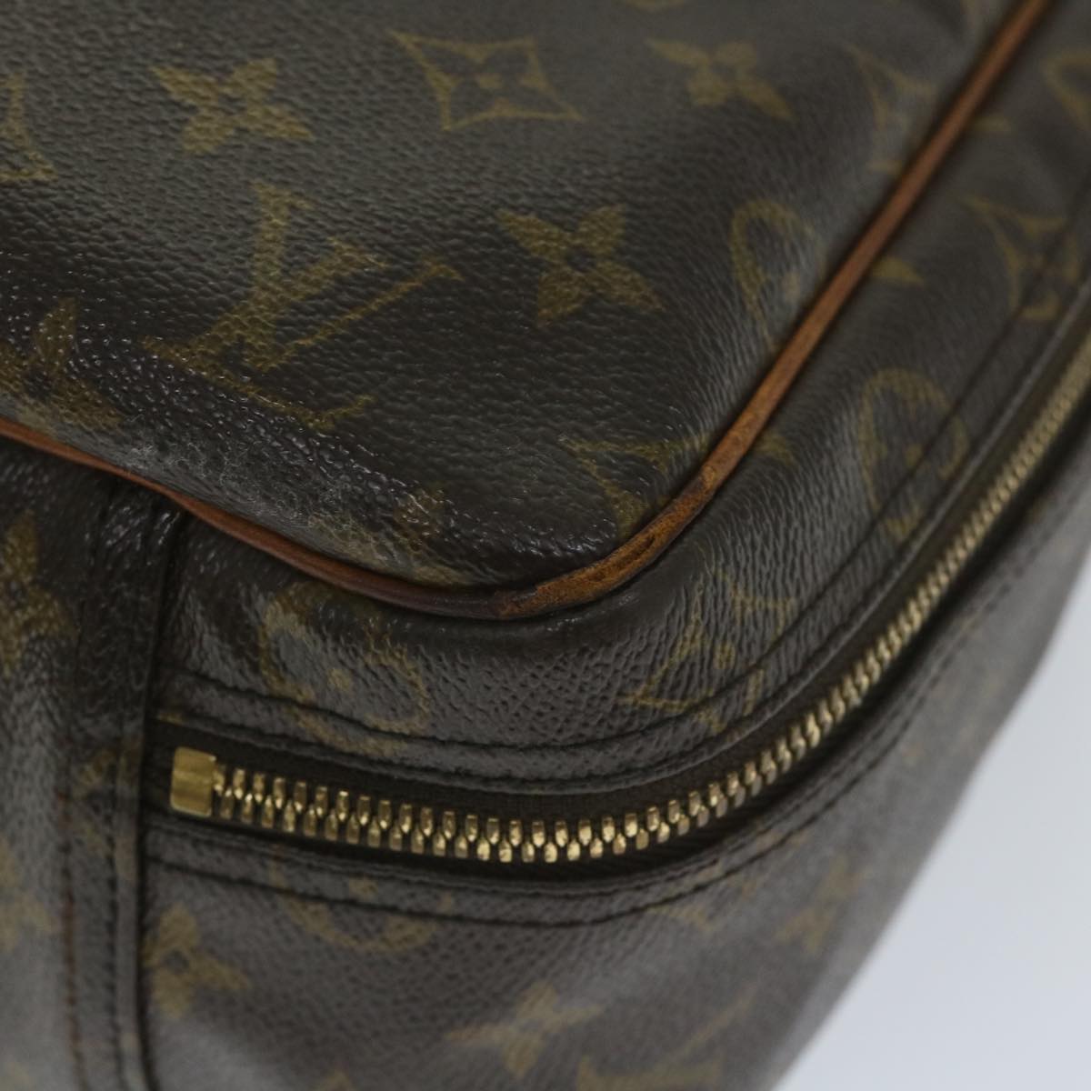 LOUIS VUITTON Monogram Excursion Hand Bag M41450 LV Auth 57450