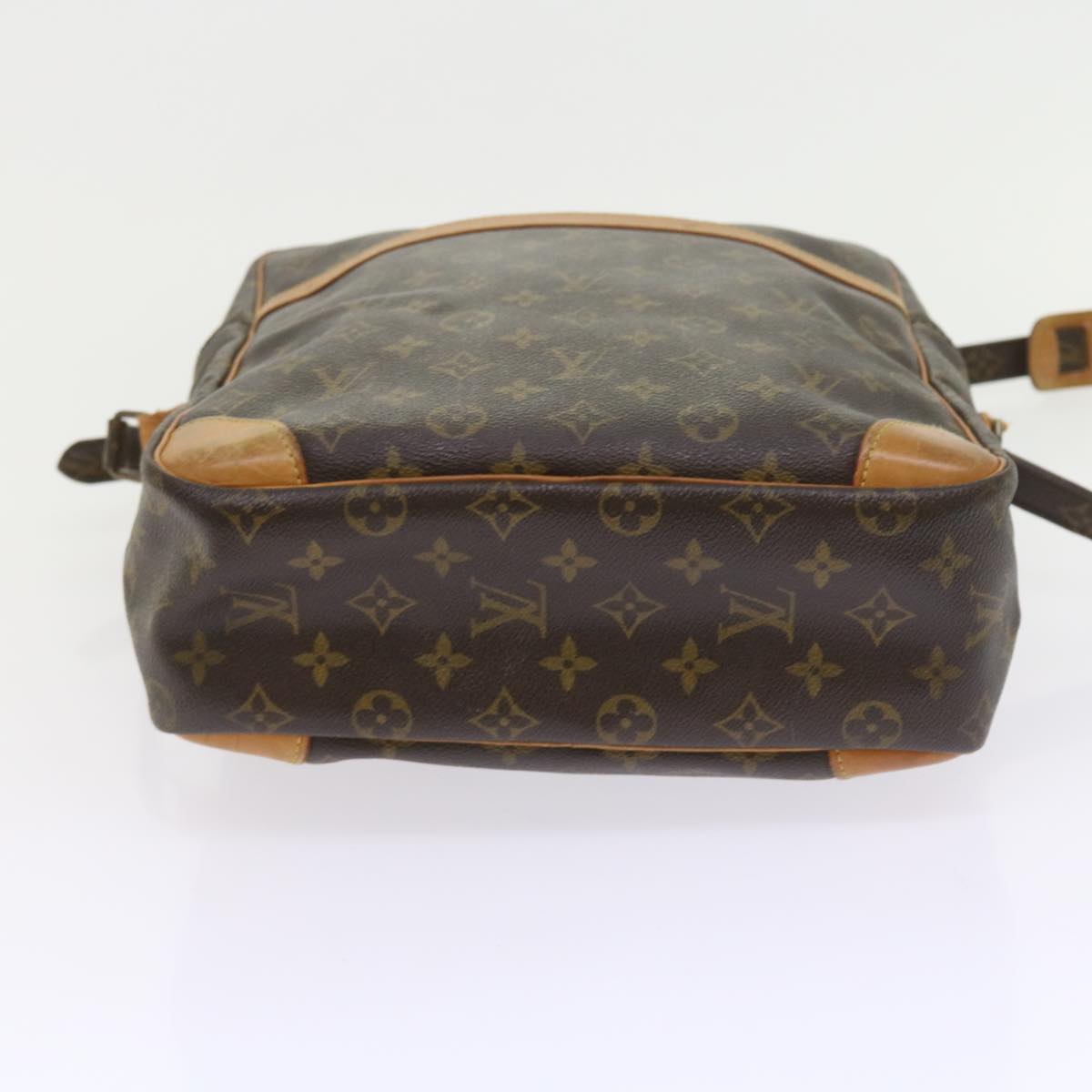 LOUIS VUITTON Monogram Danube GM Shoulder Bag M45262 LV Auth 57592