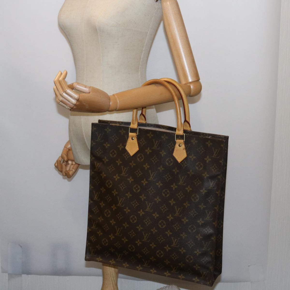 LOUIS VUITTON Monogram Sac Plat Hand Bag M51140 LV Auth 57680