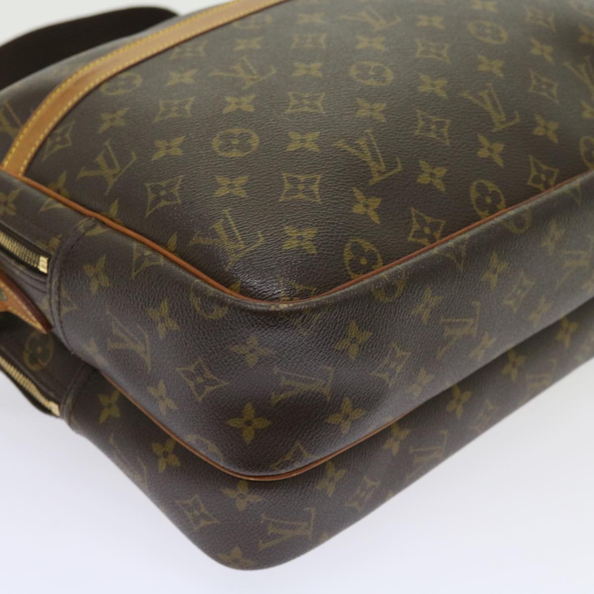 LOUIS VUITTON Monogram Reporter GM Shoulder Bag M45252 LV Auth 57699