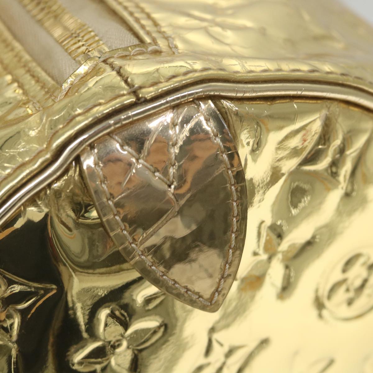 LOUIS VUITTON Monogram Miroir Keepall 55 Boston Bag Gold LV Auth 57842SM