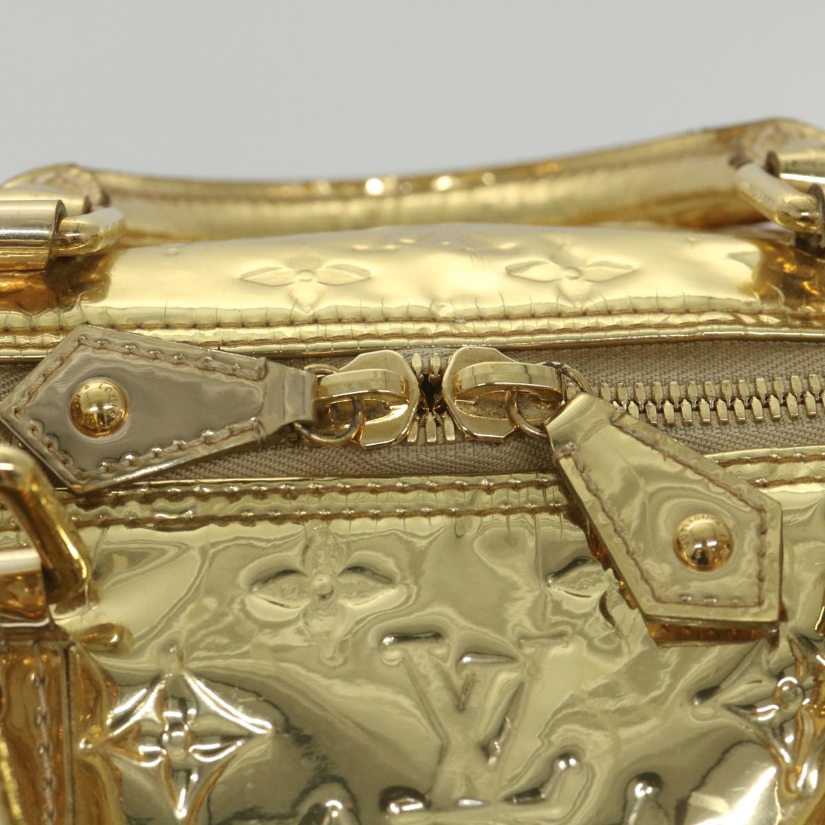 LOUIS VUITTON Monogram Miroir Keepall 55 Boston Bag Gold LV Auth 57842SM