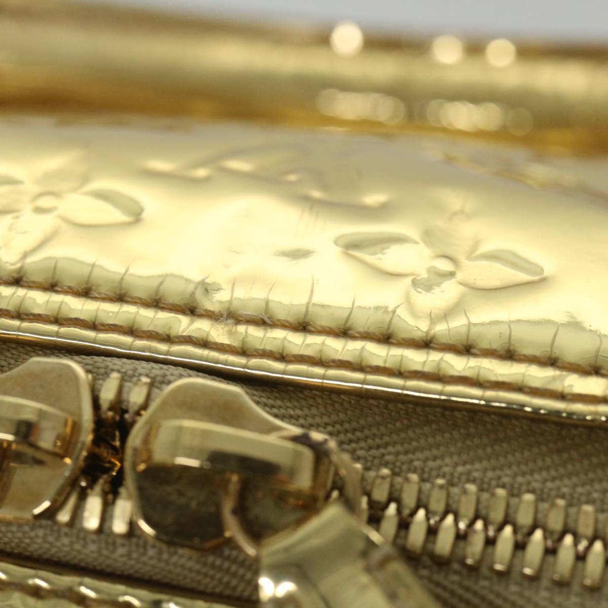 LOUIS VUITTON Monogram Miroir Keepall 55 Boston Bag Gold LV Auth 57842SM