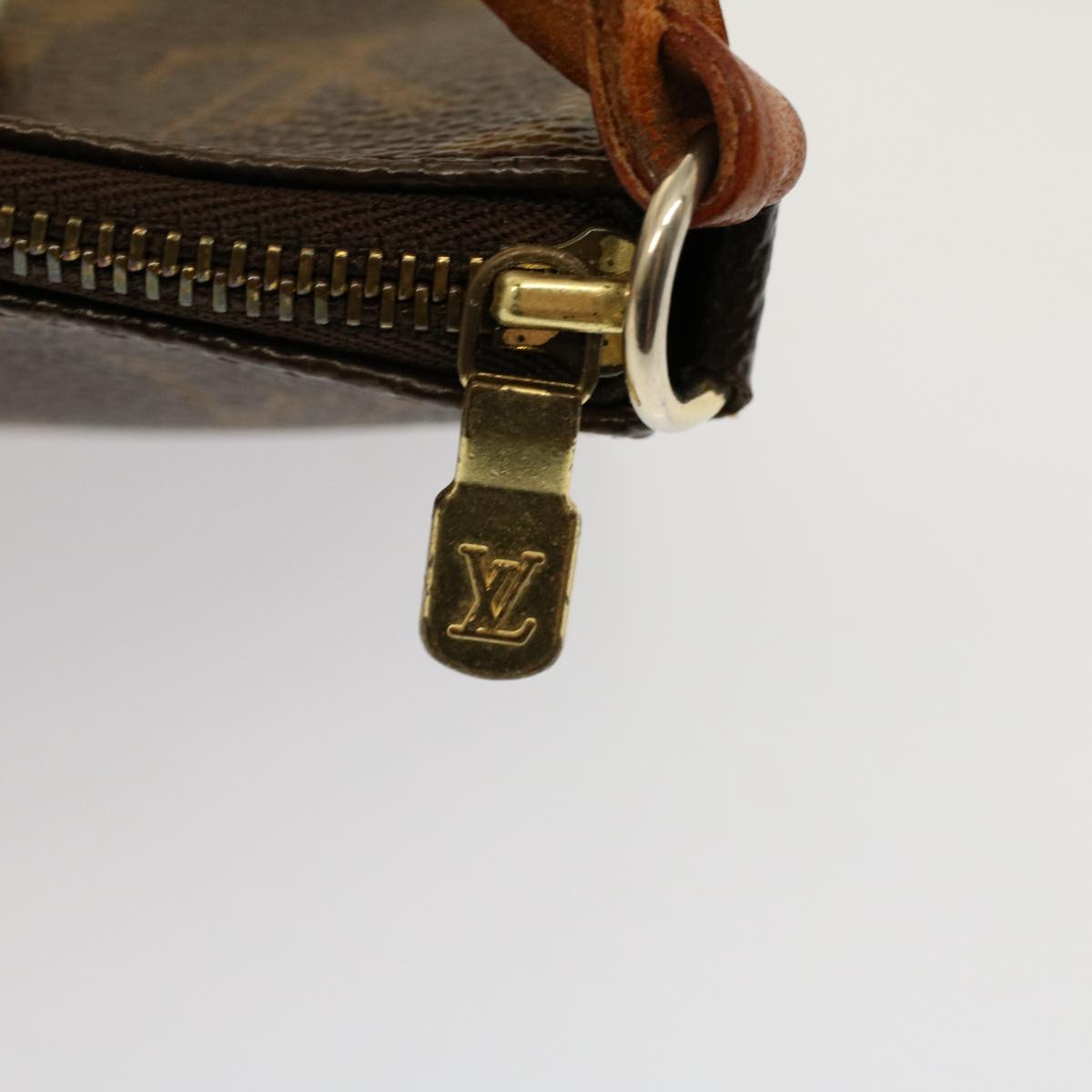 LOUIS VUITTON Monogram Pochette Accessoires Pouch M51980 LV Auth 58151